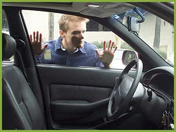 Hialeah Lock And Key Hialeah, FL 305-307-5663 - 19-car-lock-out